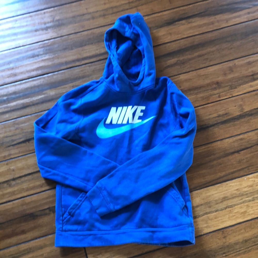 Nike youth large sweatshirt